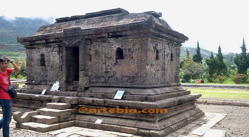 Candi Semar