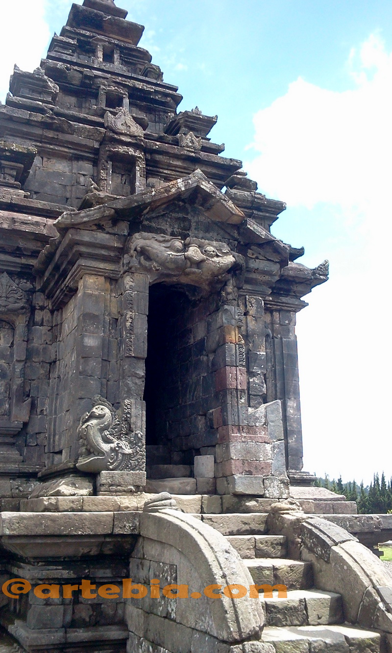 Candi Arjuna