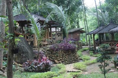 saung_pinggir_sawah