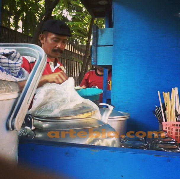 Pak Kumis